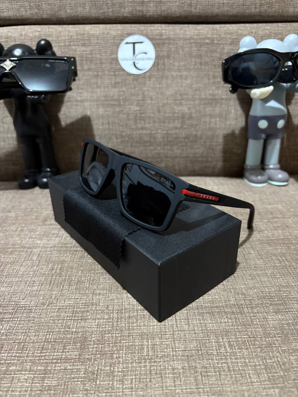 LENTES DE SOL PRADA LINEA ROSSA