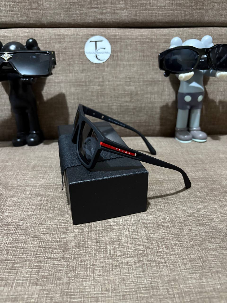 LENTES DE SOL PRADA LINEA ROSSA