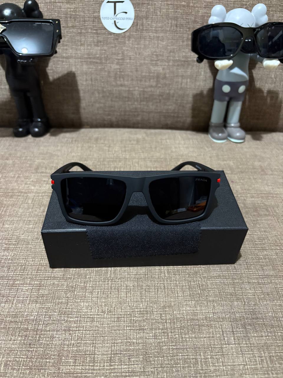 LENTES DE SOL PRADA LINEA ROSSA