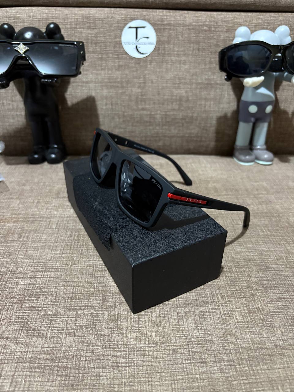 LENTES DE SOL PRADA LINEA ROSSA